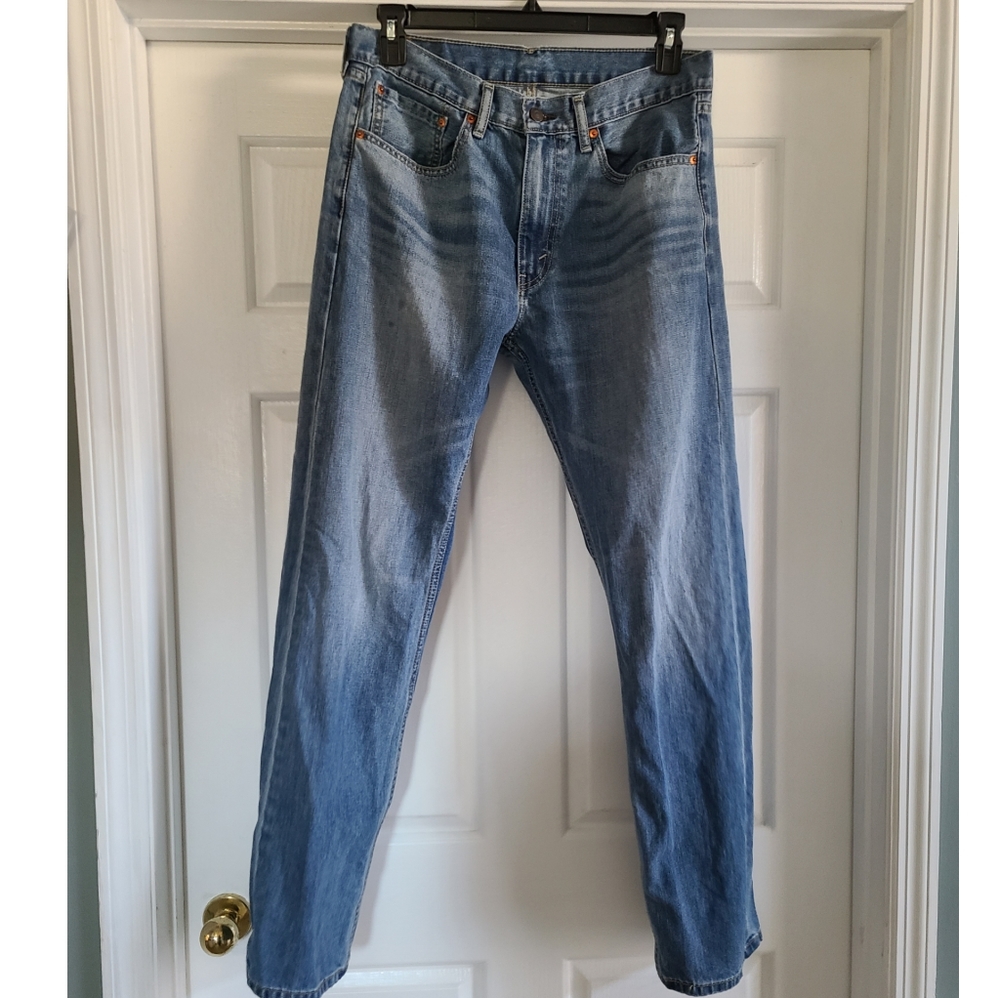 ❄B1G2 ❄ Levi's jeans